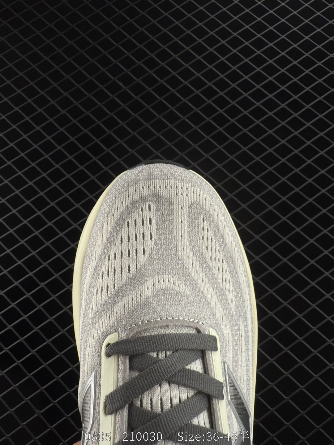 New Balance 471 MMORXB6NB